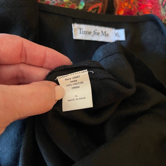 Black multi colored boho style tunic top - Picture 7 of 7